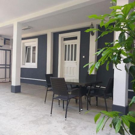 Luka Apartment Ulcinj Exterior foto